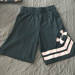Men’s Under Armour athletic shorts